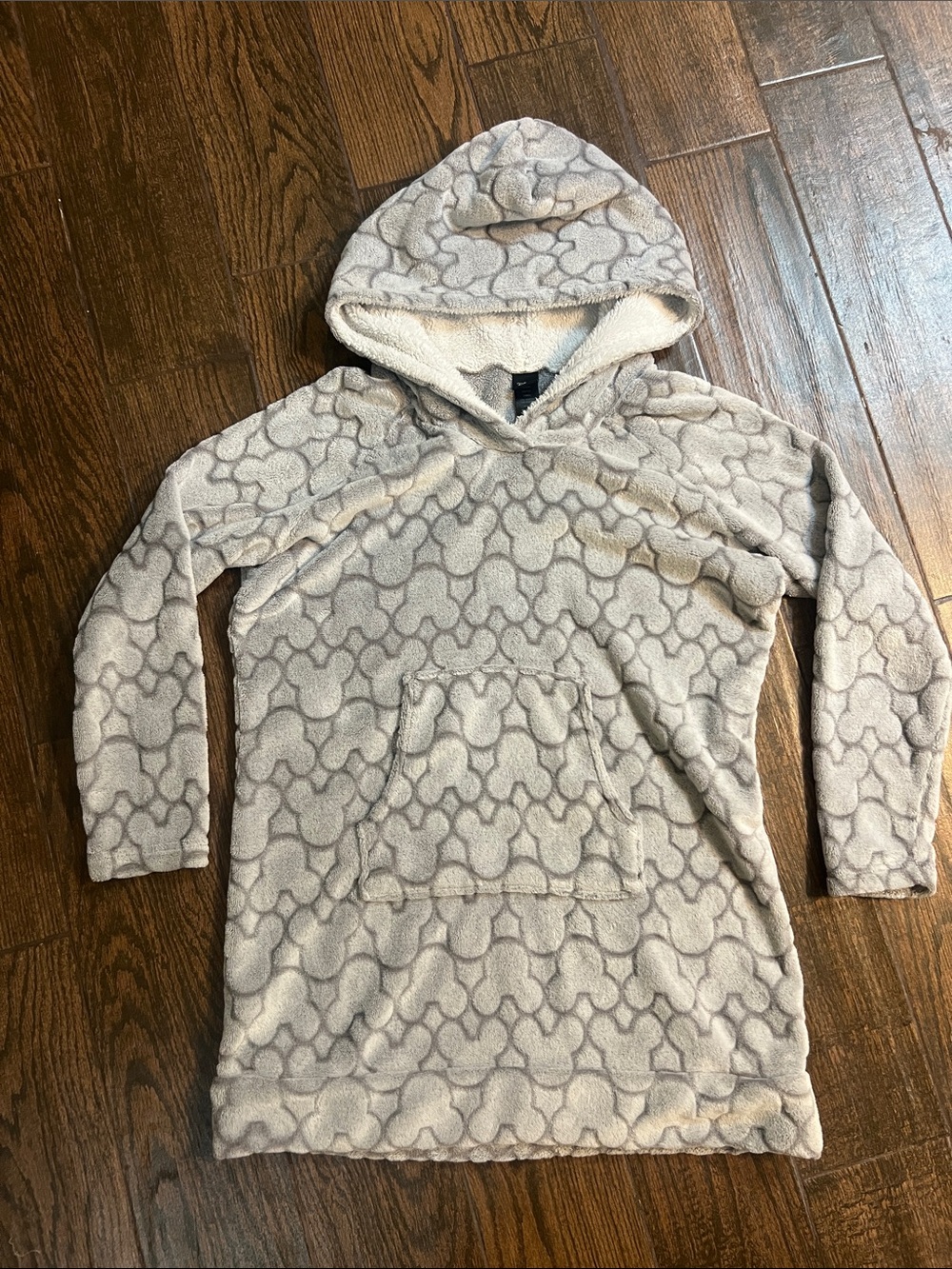 Disney Plush Hooded Sleep ‘snugly’ in Light Gray